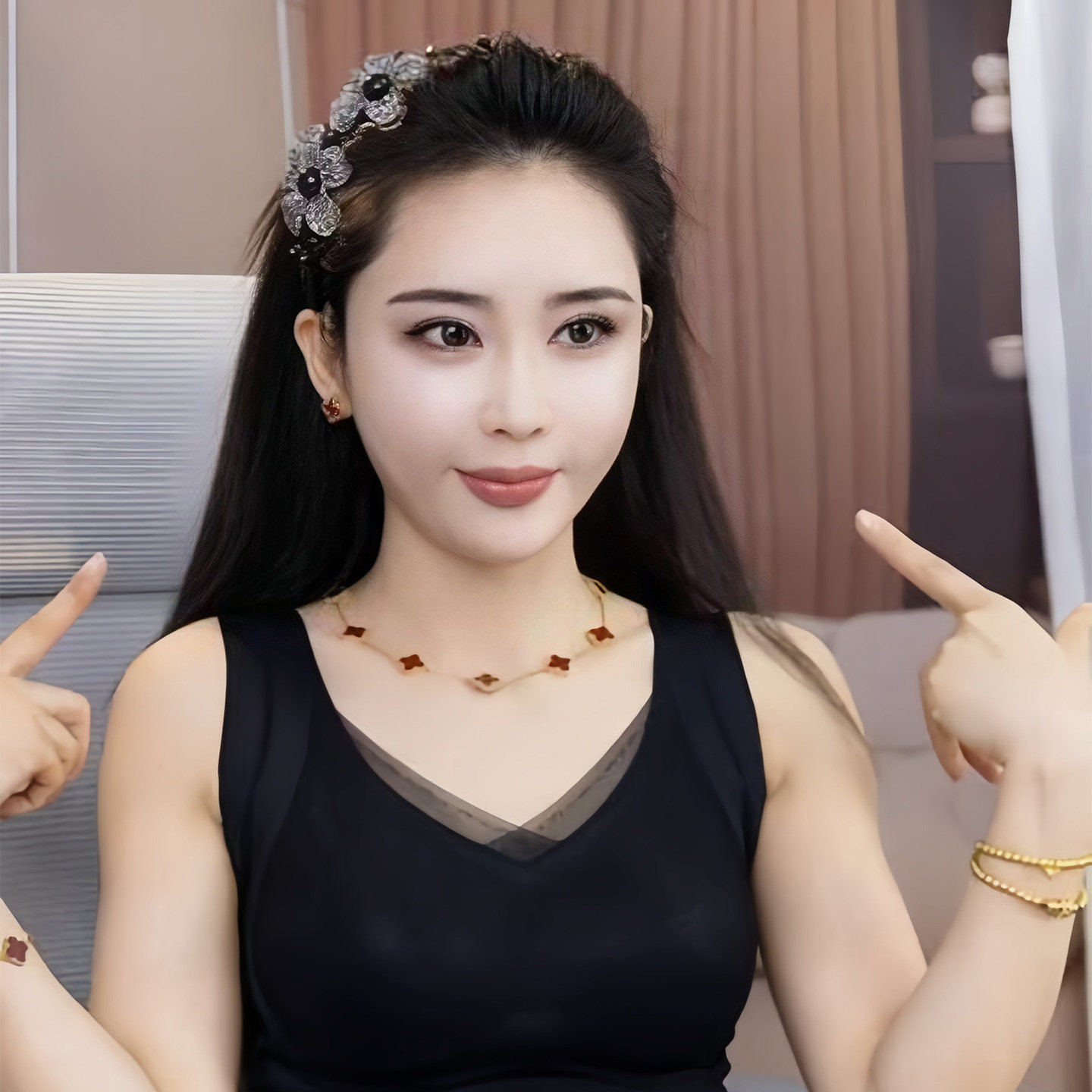 韩系轻奢高端满钻花朵发箍女款图片