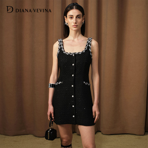 DIANA VEVINA秋冬新款羊毛珠花织带小香风背心连衣裙大方领吊带裙