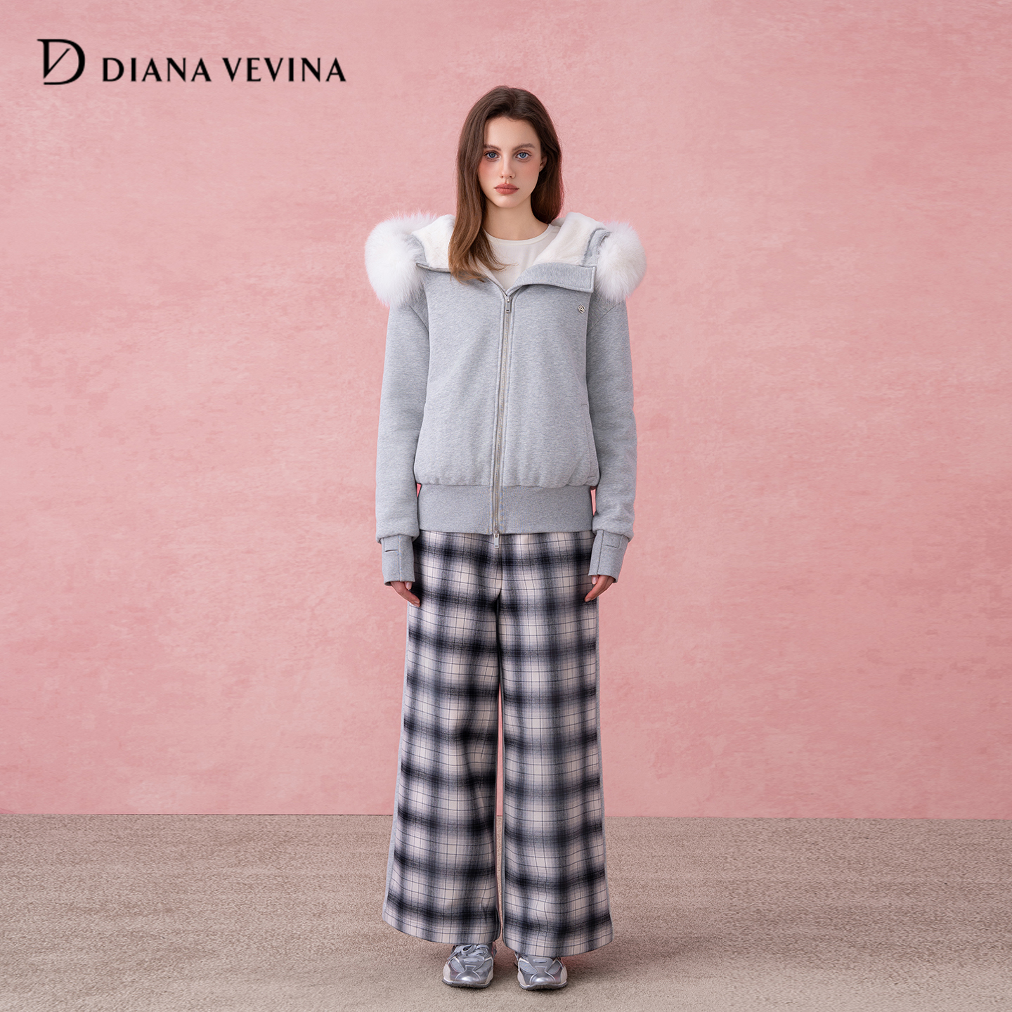 DIANAVEVINA25秋冬新款狐狸毛领卫衣外套加绒格子裤休闲保暖套装