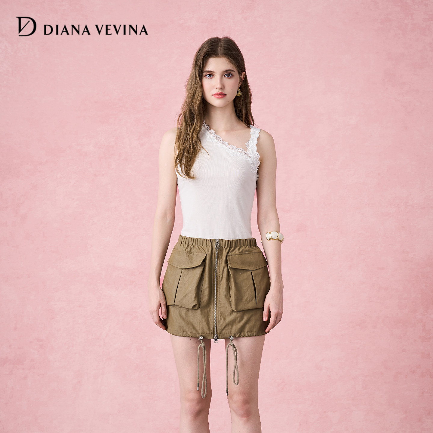 【戚砚笛同款】DIANAVEVINA 秋冬新品不对称针织无袖吊带背心女,女装/女士精品,背心吊带,淘宝优惠券,粉丝福利购,淘宝优惠卷