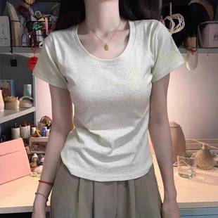 女装 上衣女 正肩短袖 紧身打底衫 美式 修身 新款 t恤女夏季 U领内搭短款