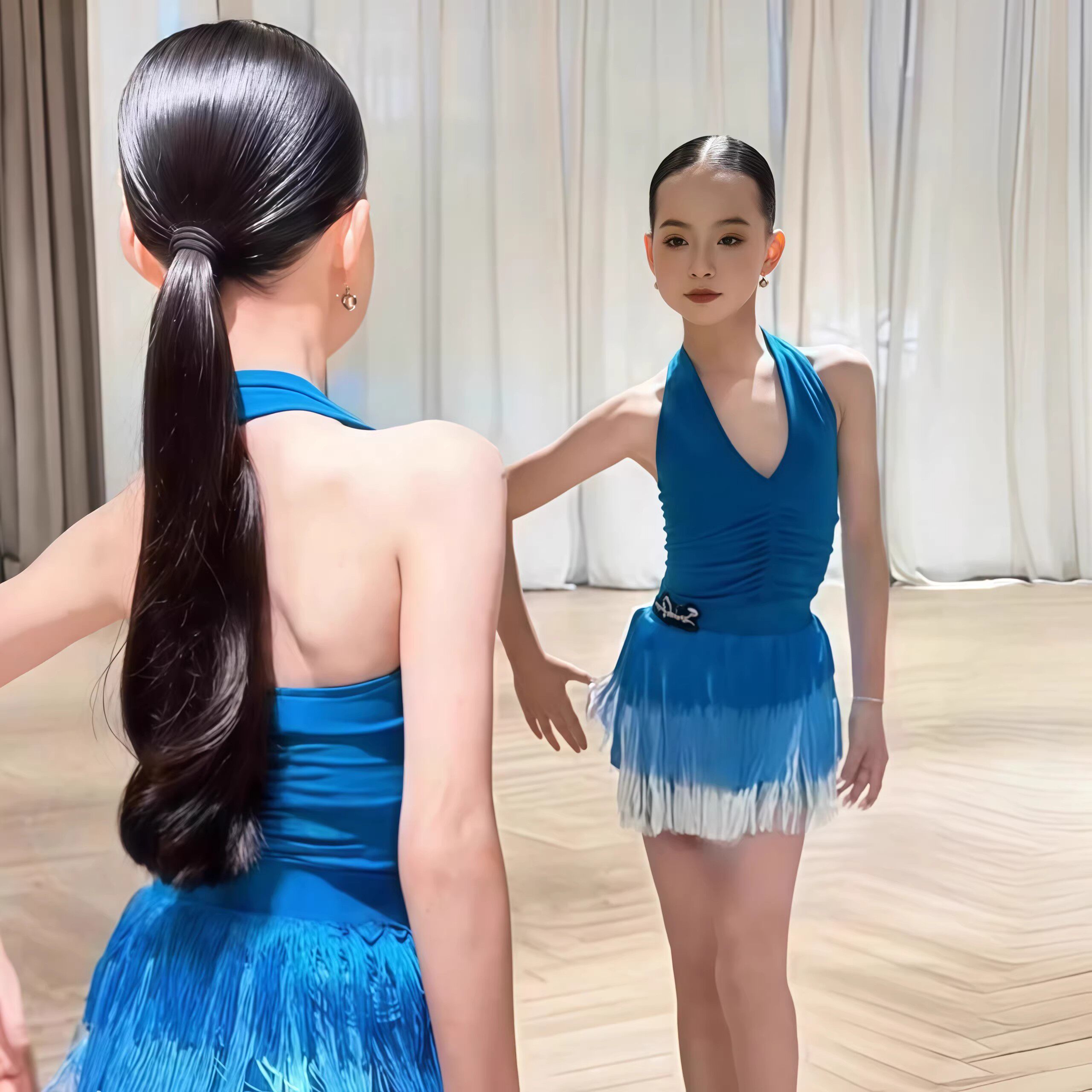 SQ同款拉丁舞服夏新款挂脖连体上衣渐变流苏包臀裙女童日常练习服