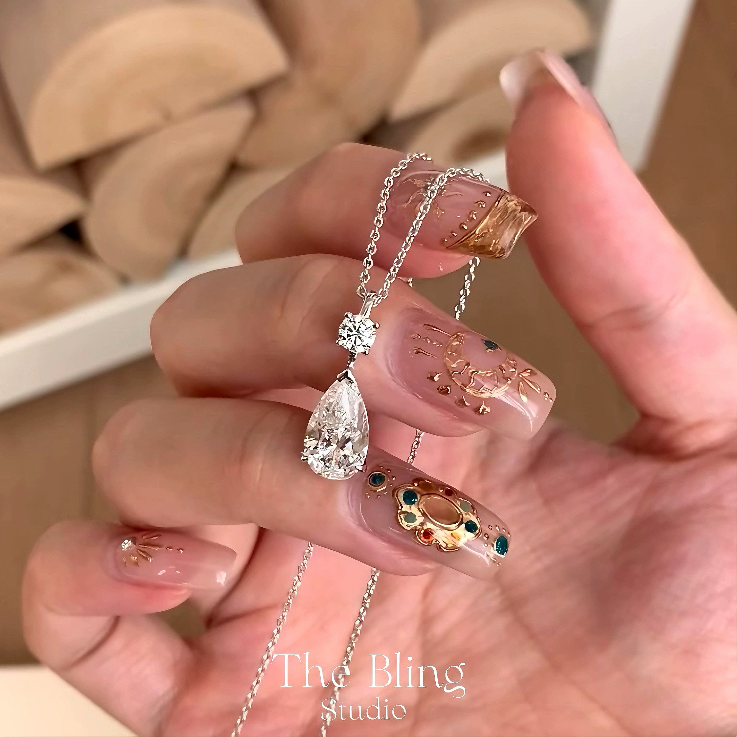 人鱼泪纯银项链女莫桑钻纯银水滴梨形吊坠高保色锁骨链轻奢高级