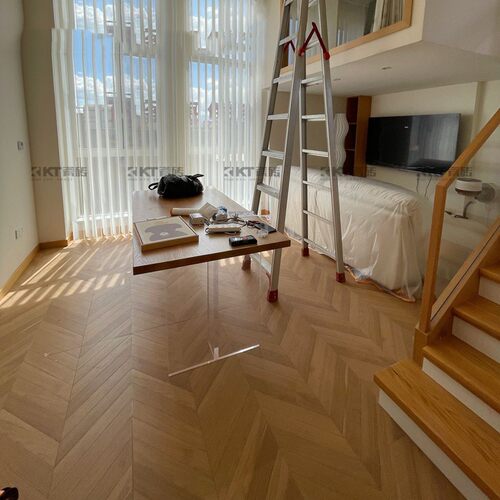 KT鱼骨瓷砖鱼骨拼木纹砖日式原木