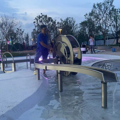 广东浙江户外不锈钢阿基米德取水器水上儿童乐园游乐设施戏水装置
