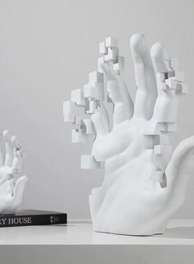 马赛克双手手掌样板房抽象雕饰品摆件Han Hsu Tung East Gallery