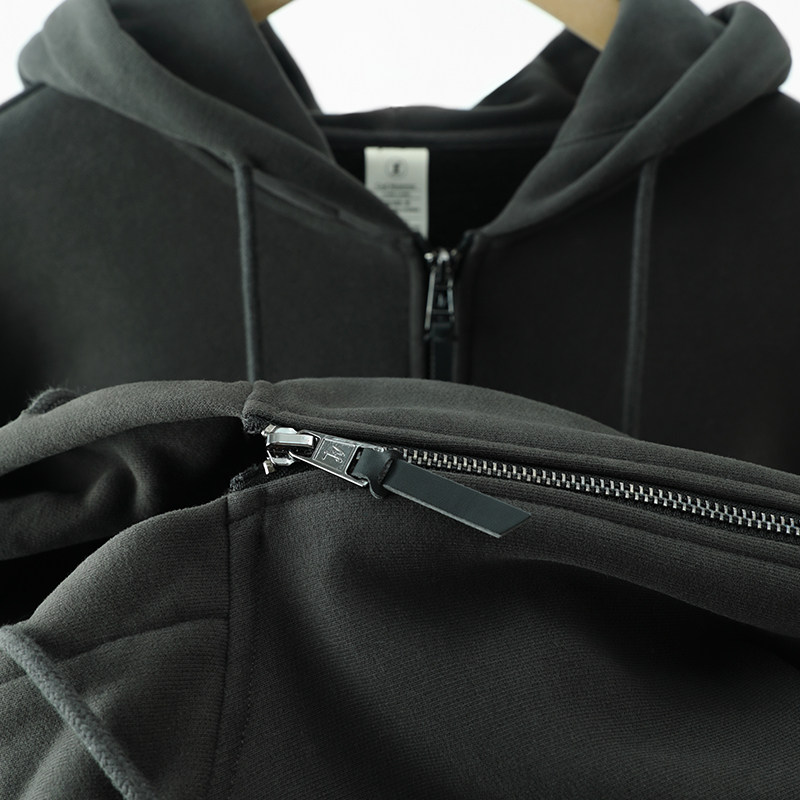 가을 겨울 따뜻한 두꺼운 양털 365G 카본 브러쉬 솔리드 컬러 지퍼 카디건 느슨한 어깨 후드 남성 운동복
