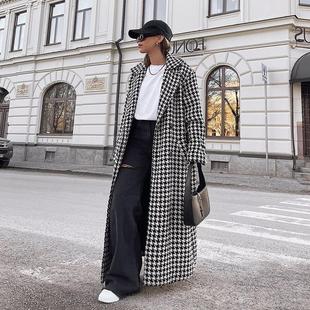 White Houndstooth Long Coat and High Women end