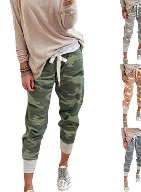 fashion with loose hunting jeans hiking pants tooling
