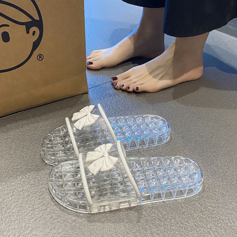 水晶凉鞋老式女款防滑不伤脚公主透明平底浴室洗澡家用厚底凉拖鞋