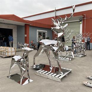 金属不锈钢镜面动物鹿户外雕塑园林景庭院公园售楼处摆件装 饰定制