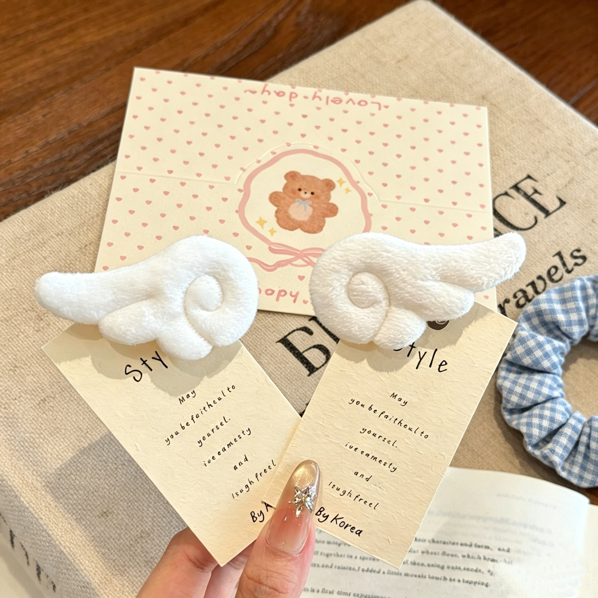 thumbnail for Japanese creative anime-style angel wing hair clip, cartoon girl tousled bangs, sweet and cool Y2K versatile hair clip