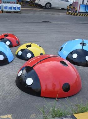 彷真昆虫七星瓢虫玻璃纤维雕塑甲虫大摆件户外园林景观庭院草坪装