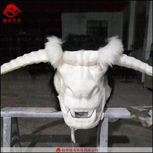 牛魔王怪兽表演衣服定制高仿真人偶操控表演道具机模定制厂家