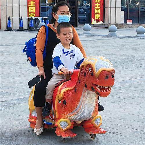 广场儿童电瓶车卡通游乐园亲子恐龙电瓶车儿童骑恐龙厂家直销订购