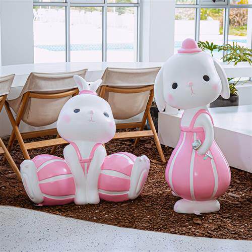 新年生肖卡通兔子玻璃钢雕塑商场庭院幼儿园可爱动物元旦吉祥摆件