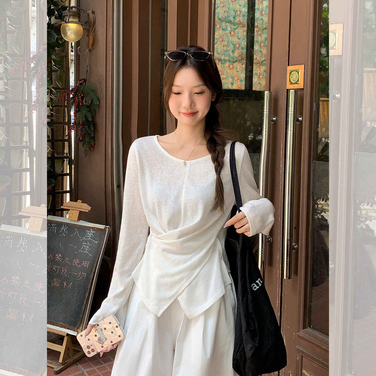 白色不规则交叉薄款微透防晒罩衫t恤女2026初秋新款宽松长袖上衣