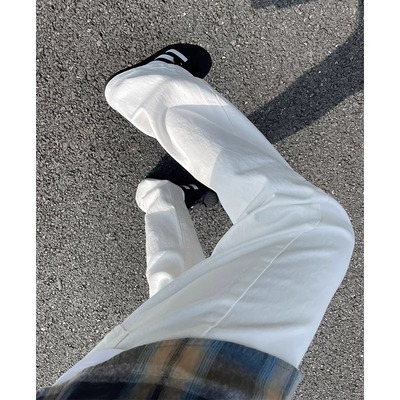白色美式复古牛仔裤男