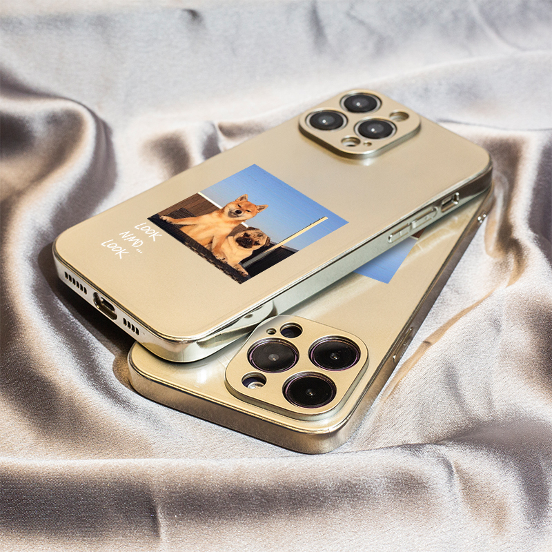 狗兄弟合照适用苹果16保护套14plus电镀银iPhone15手机壳xs11全包xr情侣6s高级7g8新款12mini女se2软13promax