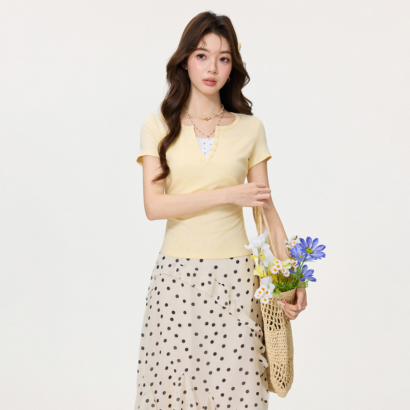 黄色半开领假两件花边正肩短袖T恤2026春夏新款修身抽褶短上衣女