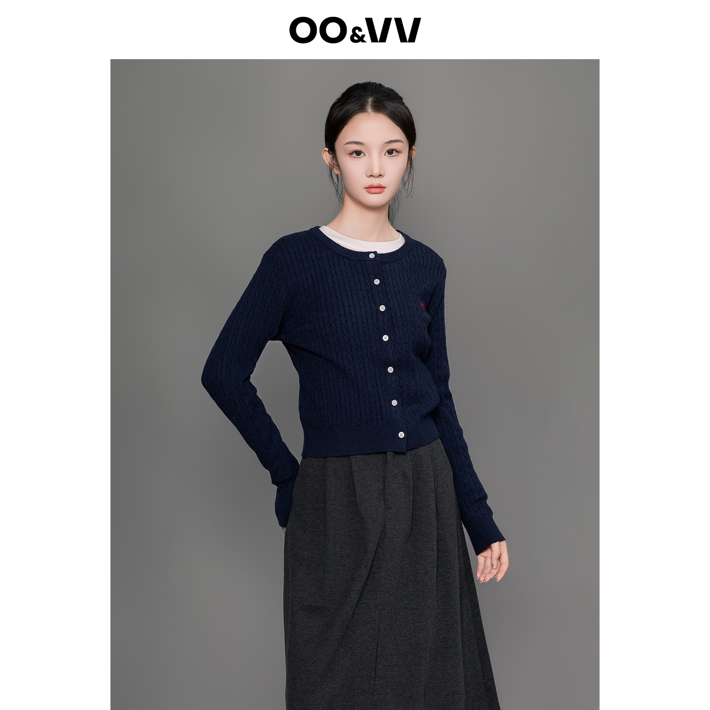 oo&vv复古麻花针织开衫女2025秋冬动物刺绣柔软弹性圆领毛衣外套