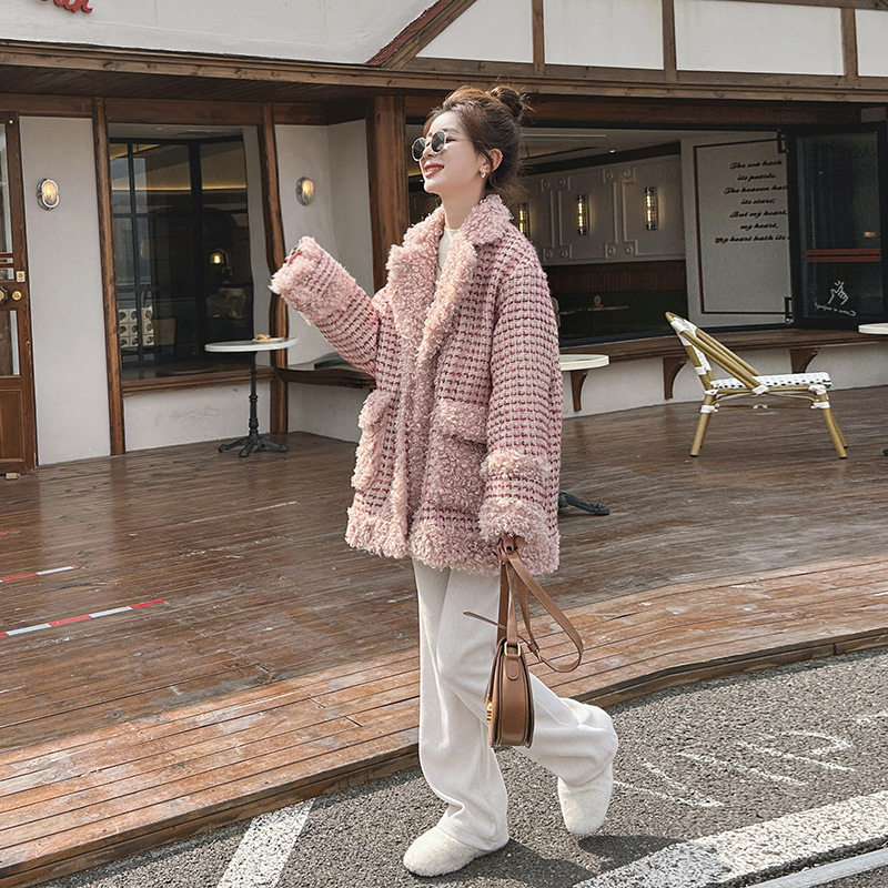 粉色小香风格纹羊羔毛拼接加棉加厚毛呢外套女秋冬高级感温柔西装