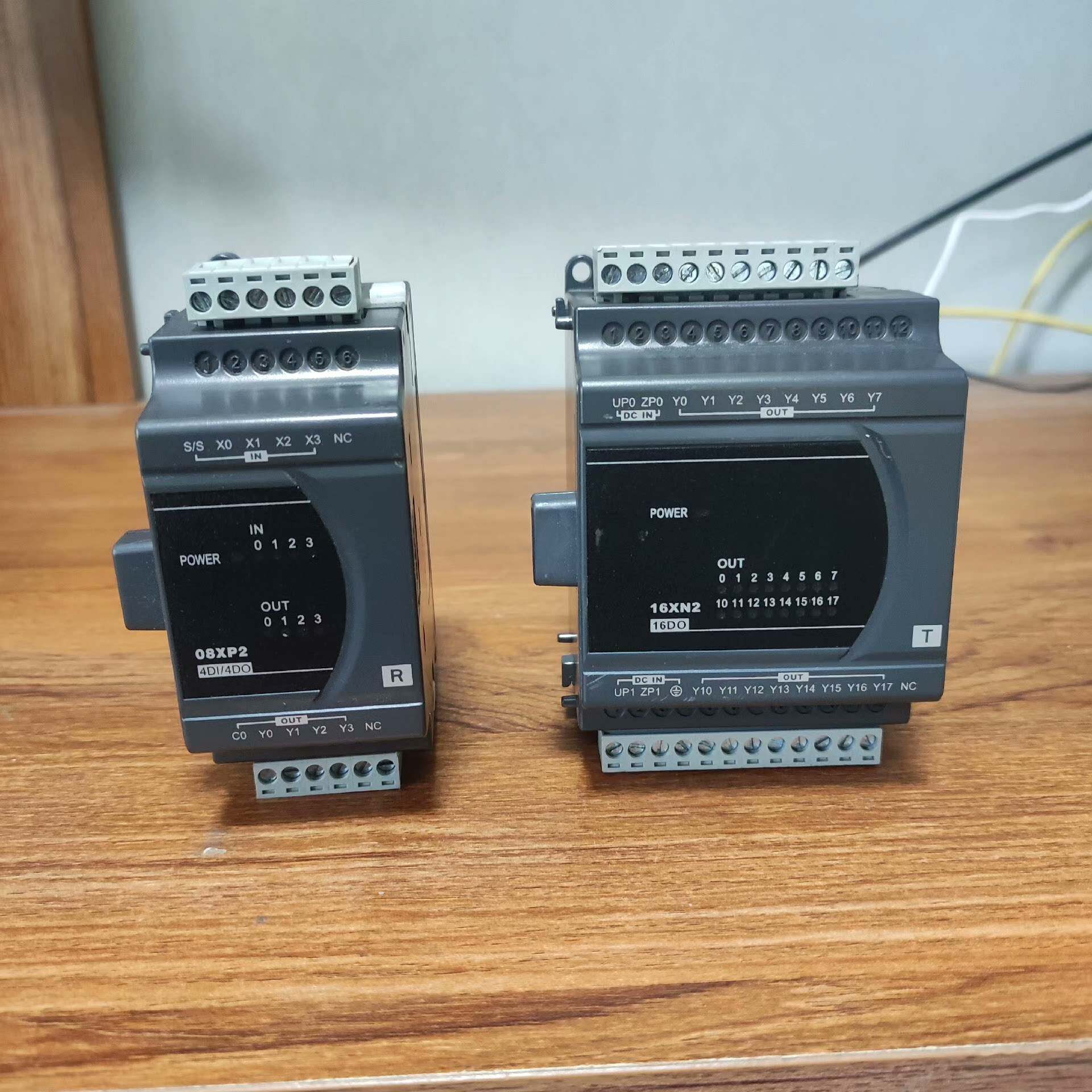 议价PLC模块扩展DVP08XP211R DVP16XN21