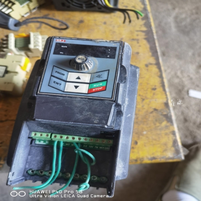 【议价】三晶变频器ATV13-4T1R5GH 1.5KW 380V外