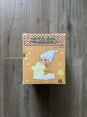 泡泡玛特POP MART 星星人经典系列晚安拍拍灯 Twinkle 潮流衍生品