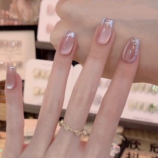 秋冬新款猫眼穿戴甲魔镜粉温柔简约显手白纯手工穿戴美甲高级感