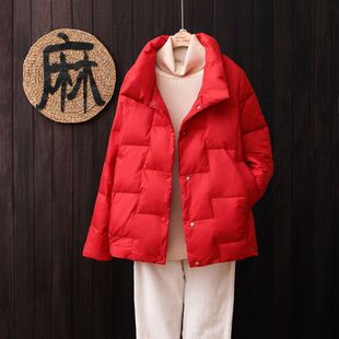新款超轻薄羽绒服秋冬保暖女士短款时尚大码宽松小个子面包服外套