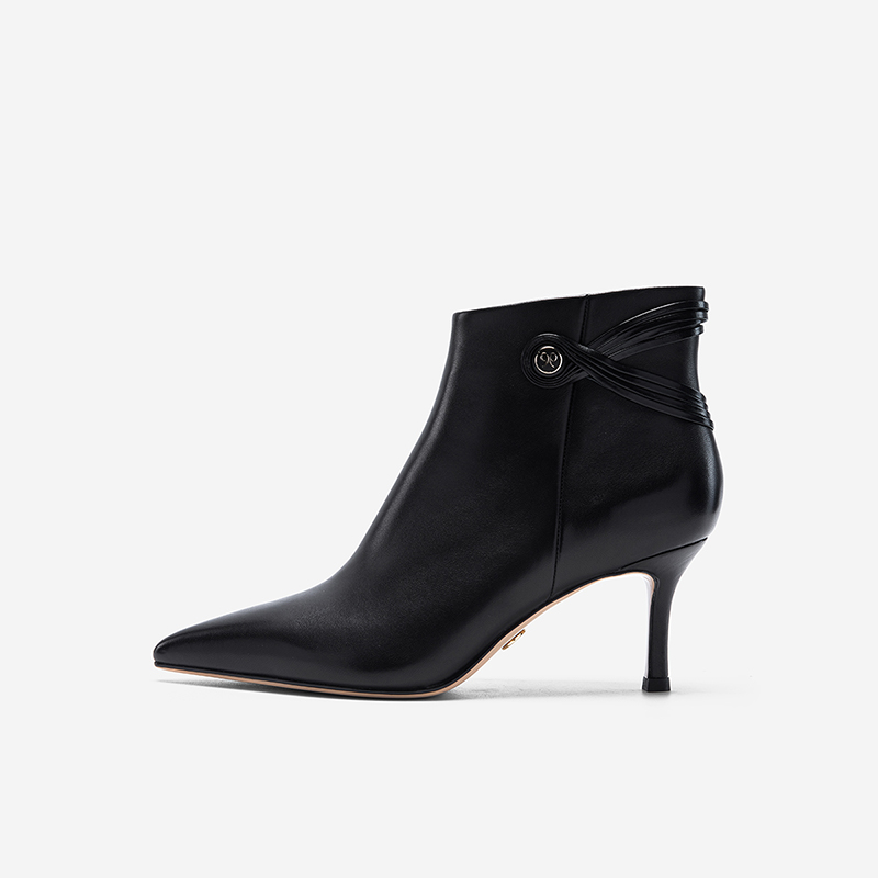 NineWest/玖熙饰扣细带时装靴女