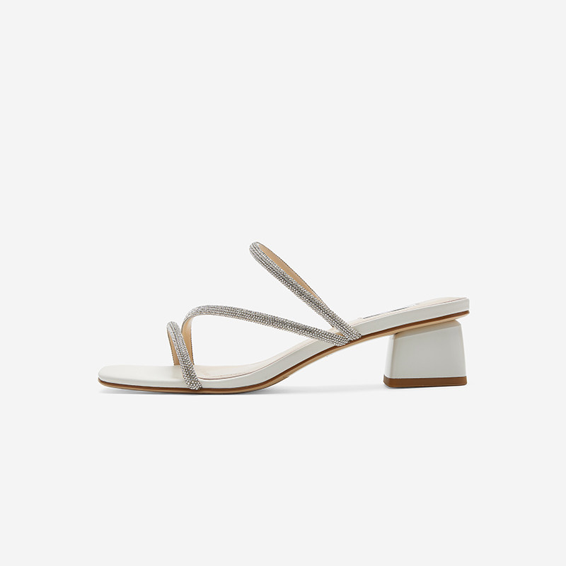 NineWest/玖熙羊皮钻条拖鞋女鞋图片
