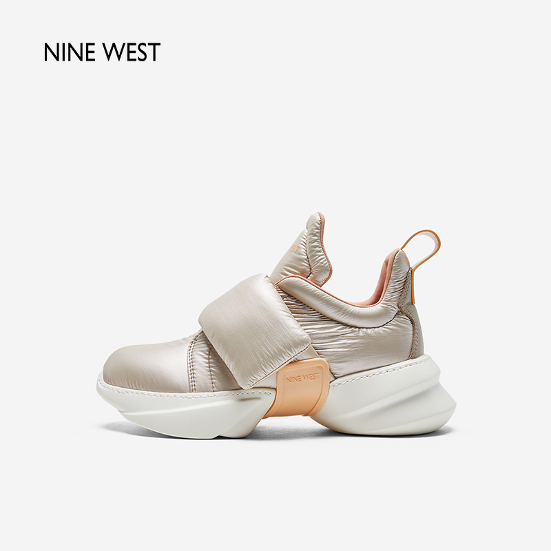 Nine West/玖熙女鞋云游漂浮悬浮软底休闲鞋春季魔术贴老爹鞋增高