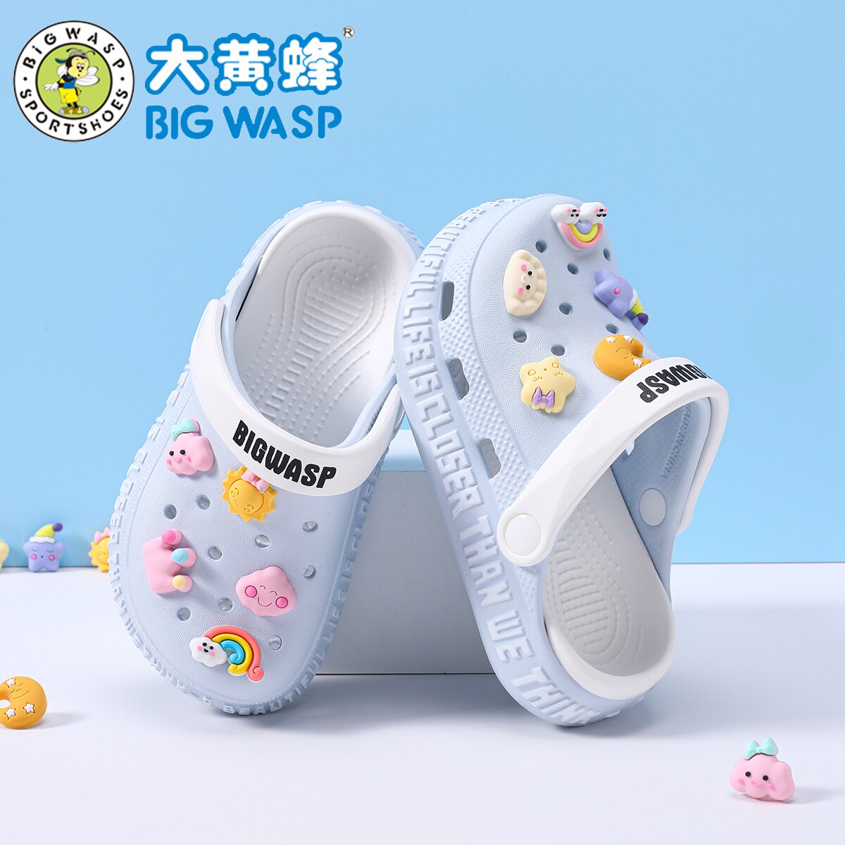 大黄蜂儿童洞洞鞋女童拖鞋2026夏季新款防滑女孩凉拖外穿沙滩鞋
