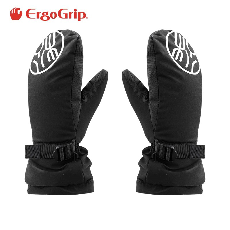 松岗滑雪手套立体剪裁