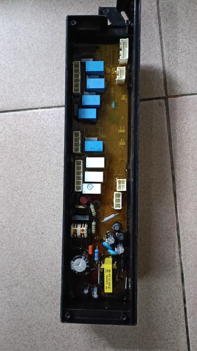 卡萨帝海尔洗衣机电脑板C802 85U1 C801 100U1 C806 C807电路主板