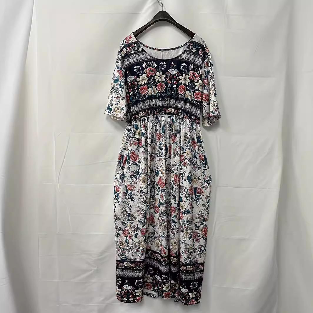 Plus size short sleeve versatile womens dress