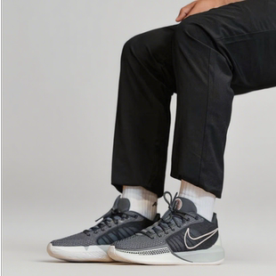 Nike Sabrina 1  EP 萨布丽娜一代 银绿色 篮球鞋低帮 FQ3389-301