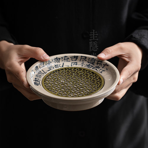 圭隐堂手绘赤壁陶瓷壶承