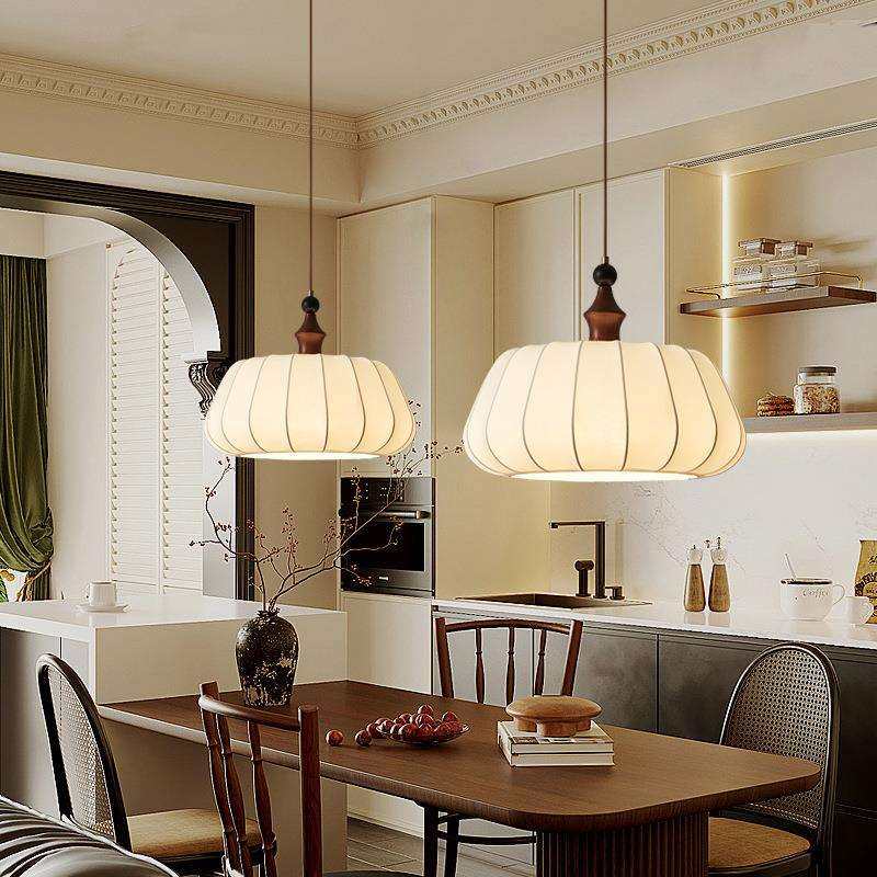 氛围感实木中古风餐厅吊灯个性设计布艺南瓜灯法式温馨复古吧台灯,基础建材,脚轮/万向轮,淘宝优惠券,粉丝福利购,淘宝优惠卷