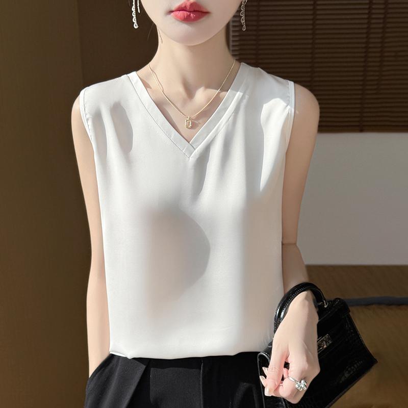桑蚕丝吊带背心女士2025年夏季新款韩版时尚内搭无袖V领真丝上衣