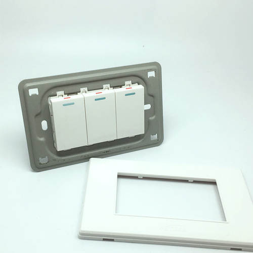 120*75型三位单控开关老款式三开关面板10A灯具启动按钮家用弦白