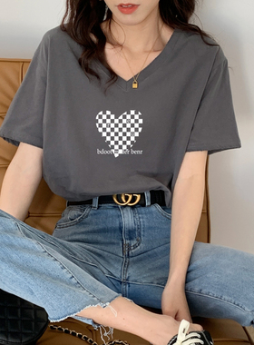 速发灰色t心宽松大码鸡恤领2025半季新款V领夏袖流行士上衣潮