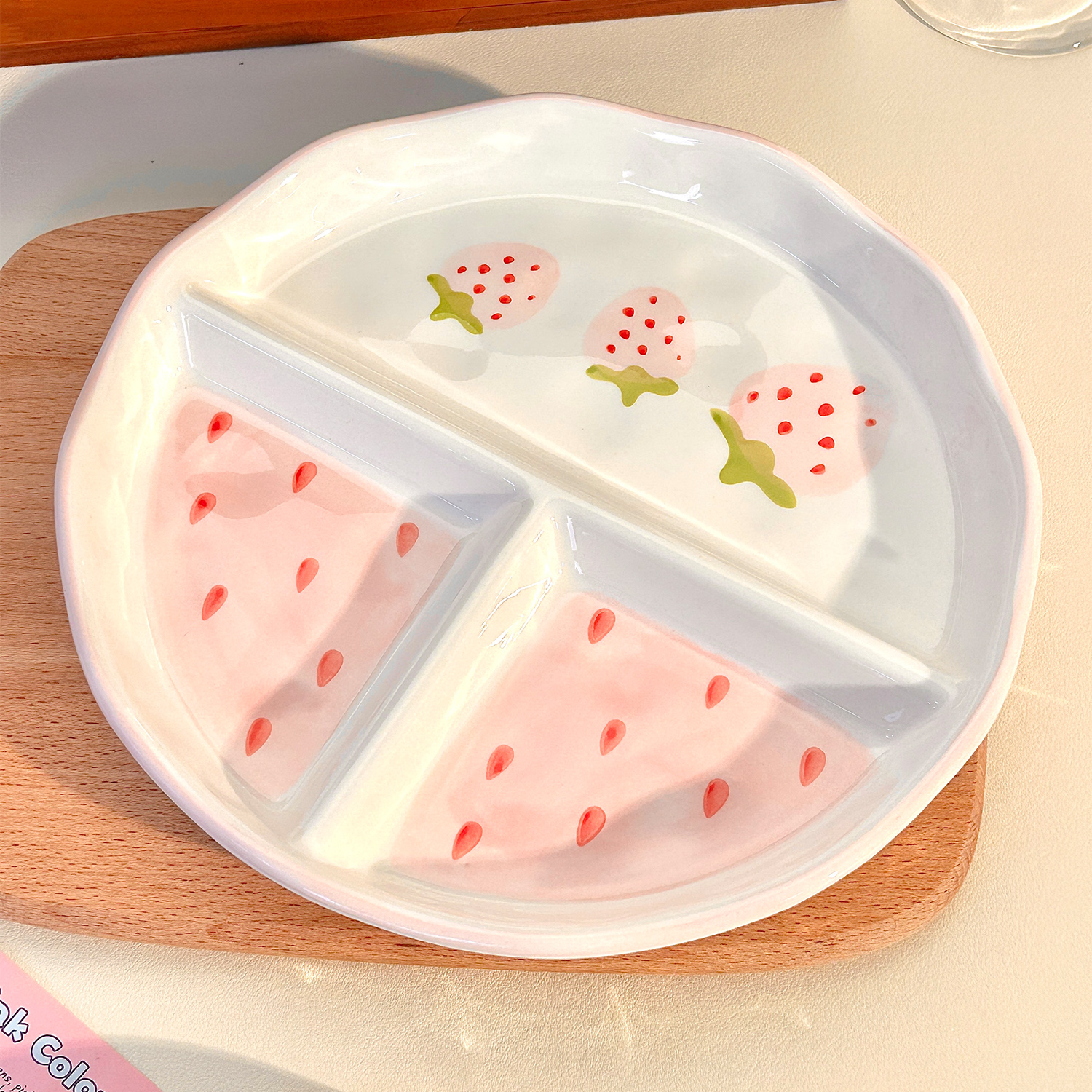 可爱草莓早餐分格盘一人食餐具儿童早餐盘分餐盘子减脂减肥大人