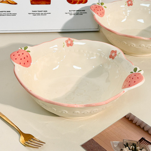 可爱草莓陶瓷双耳汤碗家用2026新款汤面碗釉下彩汤盆吃泡面碗大碗