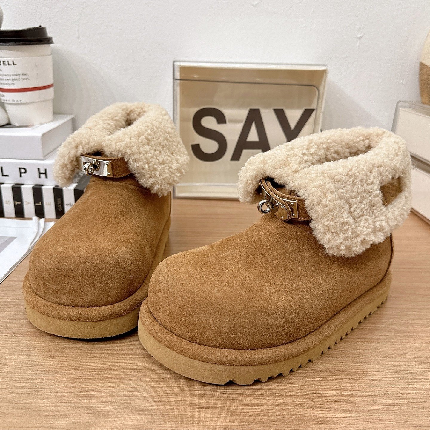 复古磨砂翻领雪地靴女2025冬季新款加绒保暖时尚厚底毛毛勃肯棉靴,女鞋,时尚雪地靴,淘宝优惠券,粉丝福利购,淘宝优惠卷