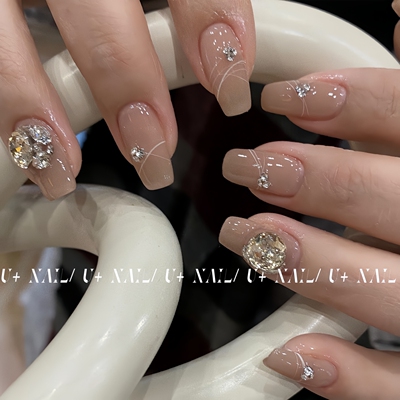 成品美甲贴片短款裸色穿戴式指甲片高级2026年新款手工定制穿戴甲