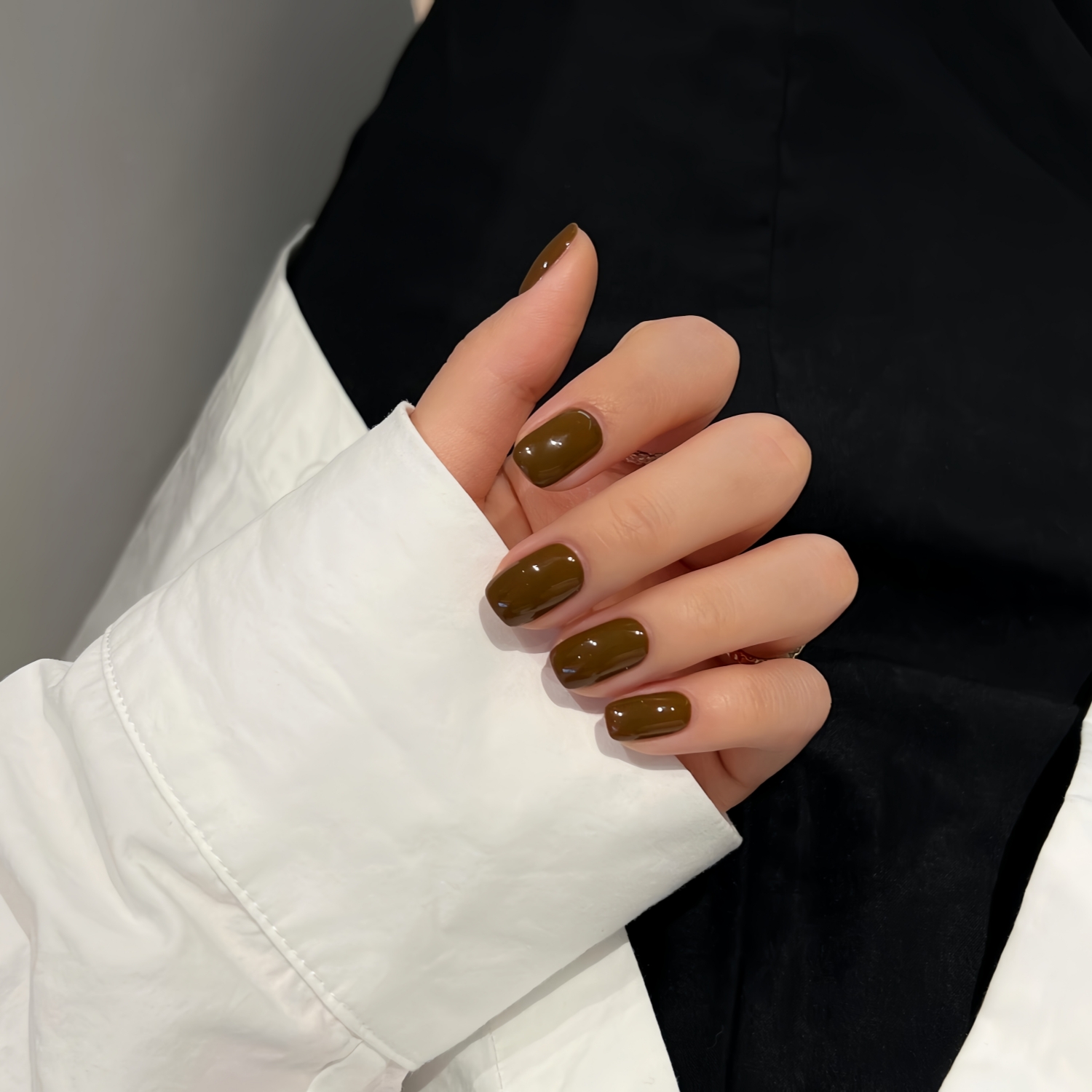 纯手工穿戴甲单色美甲高级摩卡棕纯色美甲百搭假指甲棕咖色小红书
