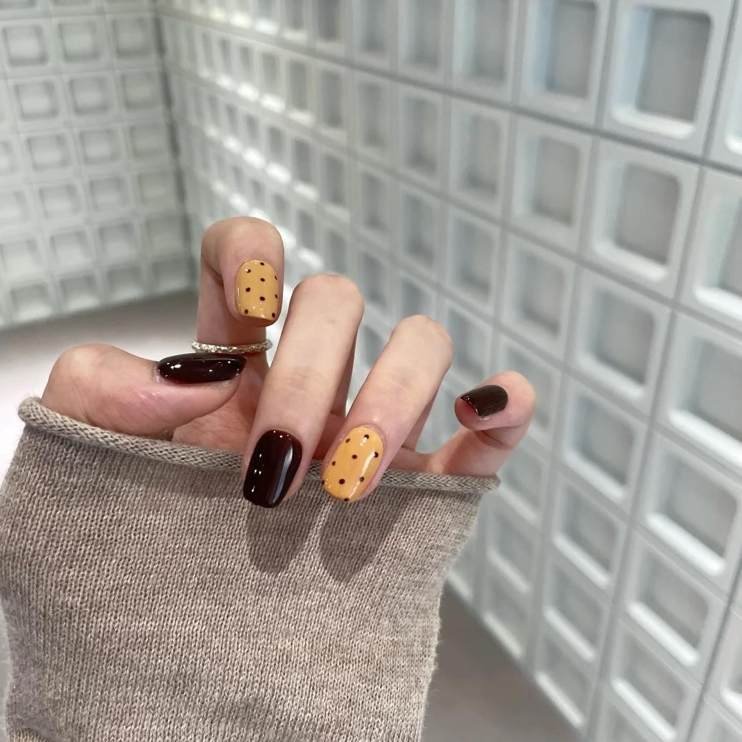 最新款姜黄色显白波点纯手工穿戴秋冬高级感小众INS风可重复使用